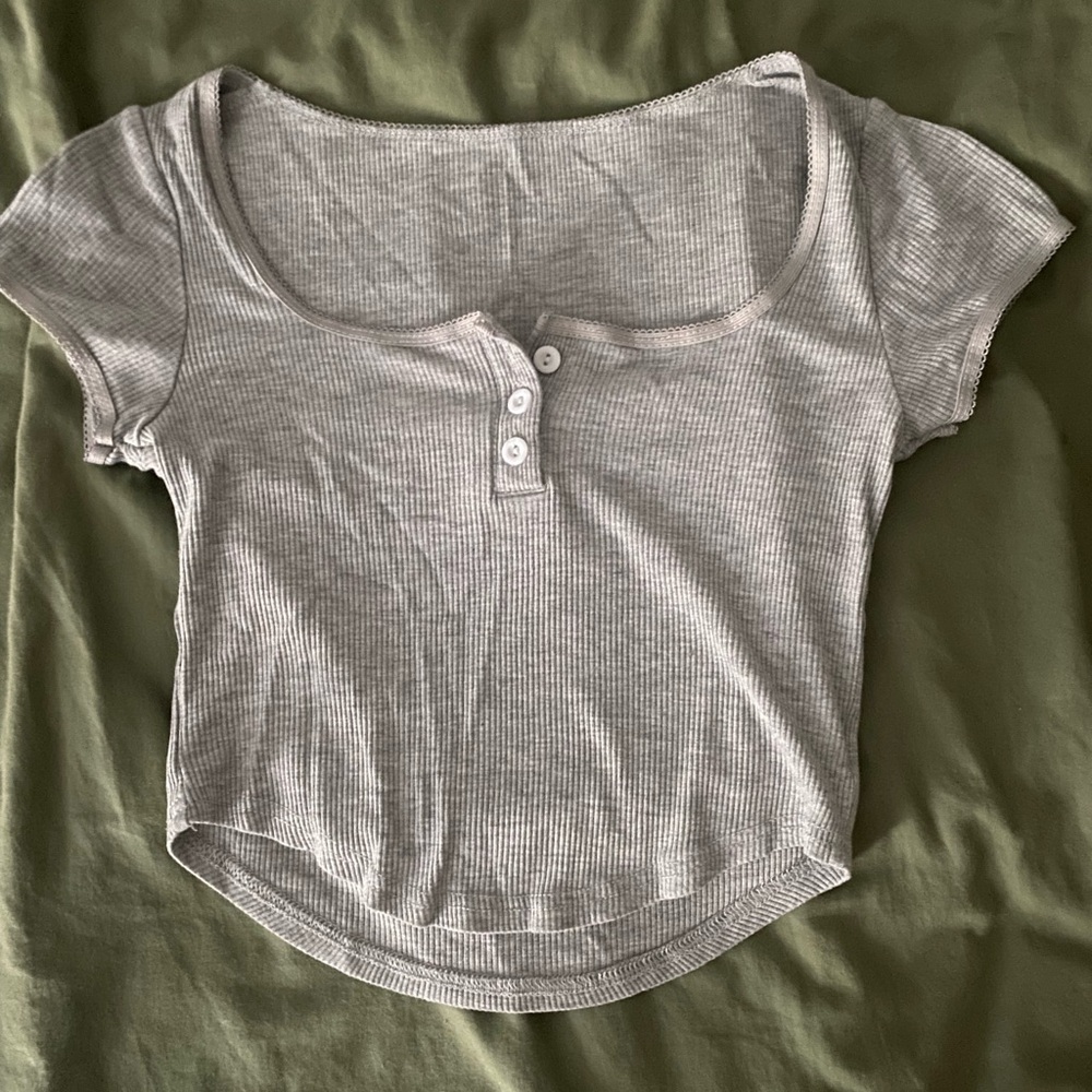 Gray Ribbed Crop Top